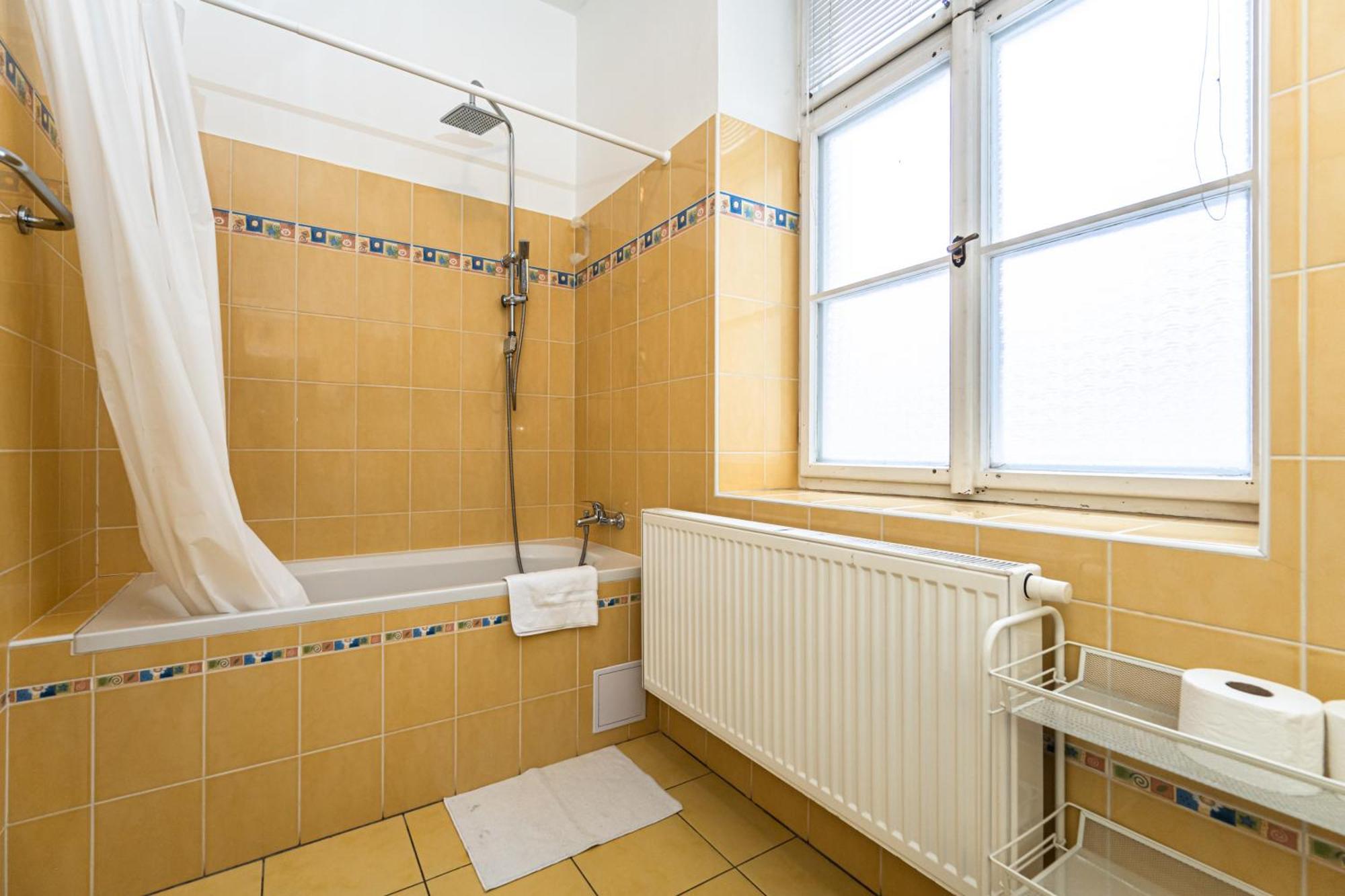 Kamenicka 23 * Prag